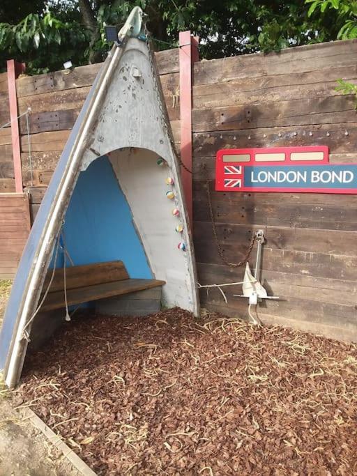 Rockets'S Retreat Vila Bursledon Exterior foto